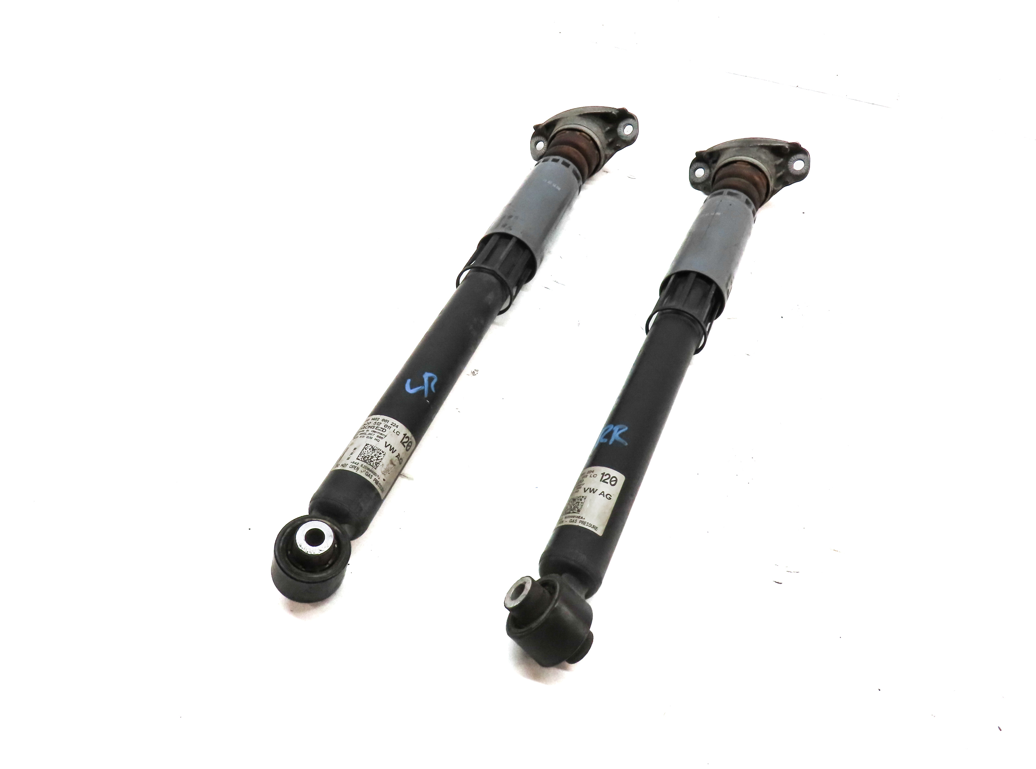 2017 AUDI A3 E-TRON (8V) FWD REAR RIGHT & LEFT STANDARD SHOCK STRUT SET/2 — exact item pictured